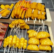  Various kinds of kushikatsu 