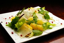 LOW-NON-BAR #RTS_Fresh fruit, hard cheese and mixed herbs salad