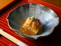 Takanawa Shinzan_"Kure Tofu" - a traditional dish with the aroma of bonito stock