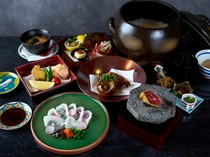 新BASHI 煉 / SAKE STAND R_每天僅限一組，套餐分為「11,000日元套餐和16,500日元套餐」兩種，每一道菜都體現了廚師的獨創性和投入性。