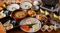 Fukusho_Enjoy fugu and turtle. Recommended course: Grilled tiger fugu and turtle hotpot course.