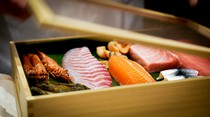  Three types of sushi courses are available to suit any occasion and budget. 