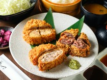 ชุดอาหารรวมเนื้อวัว เนื้อหมู และเนื้อไก่ - เป็นที่นิยมแม้กระทั่งในต่างประเทศ! เลือกเนื้อที่คุณชื่นชอบได้เลย
