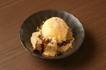 ไอศกรีมวาราบิโมจิน้ำตาลทรายแดง