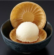 Shokudoen Kita Shinchi Branch_Premium Vanilla Ice Cream