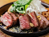  
  Special
  Selection Kobe Beef Diced Steak - A popular dish with a rich aroma that fills
  your mouth. 
