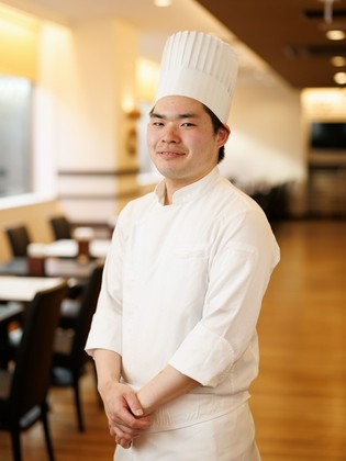 Creative Dining La Veranda APA Hotel & Resort Tokyo Bay Shiomi_Shota Ono