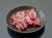 Jingisukan Temujin Yunokawa Branch_Raw lamb shoulder - The most popular Jingisukan! Take a hearty bite.