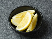 Kyoto Yakiniku-dokoro Kihara_Cut lemon