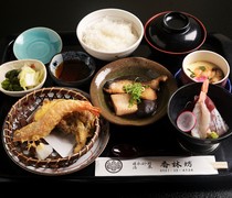  은린의 조림을 메인으로 완성한 마음도 채워지는 '향림보어선' 