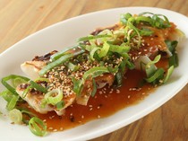  건강하고 맛있는, 한국 베이스의 “구이 만두 부추 누구” 