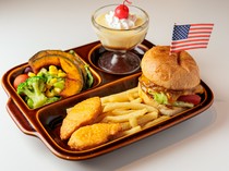 J.S. BURGERS CAFE Lalaport EXPOCITY Branch_Premium Kids Plate