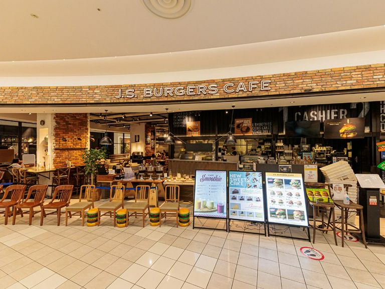 J.S. BURGERS CAFE Lalaport EXPOCITY Branch Reservation in Suita