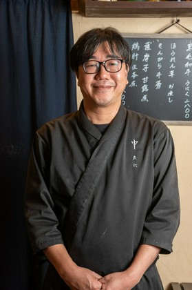 스키야키토 슌노쇼쿠자이 기타신치 나카타니_기시다 미쓰루