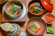 Set panci nasi saury Pasifik