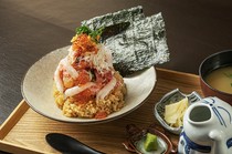 TOKYO FISHERMAN'S WHARF 魚秀～UOHIDE～澀谷宇田川店_Uohide的海鮮蓋飯特供