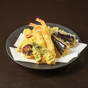 TOKYO FISHERMAN'S WHARF 魚秀～UOHIDE～涩谷宇田川店_什锦天妇罗（1-2人份）