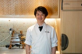 Sushi Senzu Osaka Station_Terumasa Takechi