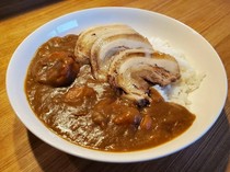 麵屋酒場 盛盛 江之島店_烤豬肉咖哩飯