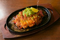 AVOCADO HOUSE NAMBA_雞肉法菲塔