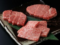  We confidently offer the finest formula! Enjoy the day's top recommendation at a great price: "Special Selection Wagyu Beef Three-Variety Platter (Winning Formula)" 