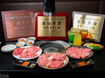  The pinnacle of Wagyu beef, an unparalleled luxury: "All-you-can-eat 60 types of yakiniku (grilled meat) - 90-minute A5 Kuroge Wagyu ARASHI course" 