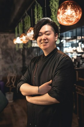 RY'S cafe bar_우에키 도라노스케