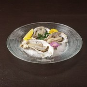 肉類和魚和牡蠣 OYSTER Bar&Bistro 魚秀 ～UOHIDE～ 代代木八幡店_牡蠣