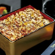  Kinpaku Mabushi Unaju - A splendidly luxurious Nagoya-style dish adorned with gold leaf. 