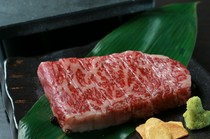  黑毛和牛里脊肉 
