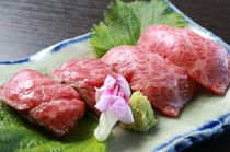  肉寿司 