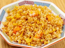 中华酒菜 瑛月_直到最后都很美味。馅料充足的「五子炒饭」