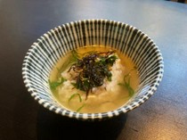  茶泡饭等菜肴 