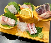  Assorted 5 kinds of sashimi (serves 2) 