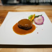 JB the DINING BAR_Wagyu beef hand-kneaded hamburger steak