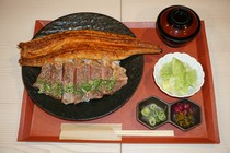 Seiryu Unagi Tsukishima Todai Akamon-mae Branch_Extreme eel and sirloin set meal