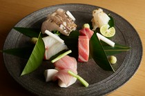 Kitashinchi Sushi Senkoudo_Assortment of 5 kinds of sashimi