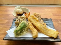 大阪 天妇罗 元气（旧天妇罗DARUMAYICHIBAN京桥店）_今日天妇罗拼盘（5种）