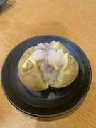 大阪 天妇罗 元气（旧天妇罗DARUMAYICHIBAN京桥店）_热腾腾的咸土豆