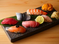 Sushi Shinkai_15,000 yen course - Delicious and Gorgeous. Experience the ultimate course of Sushi Shinkai.