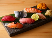  美味又华丽。 15,000 日元套餐带您领略 Sushi Shinkai 的真正精髓 