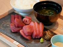 Bột cá ngừ sống