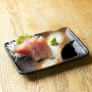  Albacore tuna sashimi 