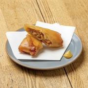 Deep-fried spring rolls with lots of filling