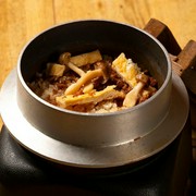 Salmon Kamameshi / Chicken Kamameshi / Shigure Beef Tongue Kamameshi