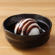  Vanilla ice cream 
