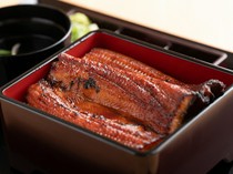 Unagi no Naruse Fukuoka Fukutsu Branch_Unajuu Matsu (a whole eel) - With crispy skin and soft, fluffy meat, you can't stop eating!