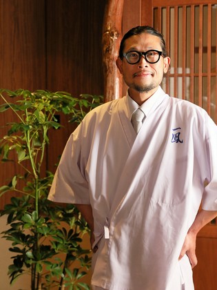 Nagoya Cochin Ichio Nagoya Iccho_Yosuke Tachiwana