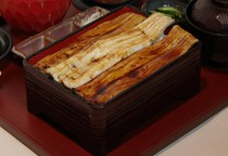  "玉 室町店限定"三种风味的“参之盛” 