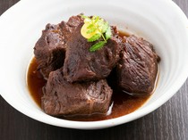 Hakata Motsunabe Yamanaka Ohashi Main Branch_Sweetly simmered beef cheeks *Limited quantity